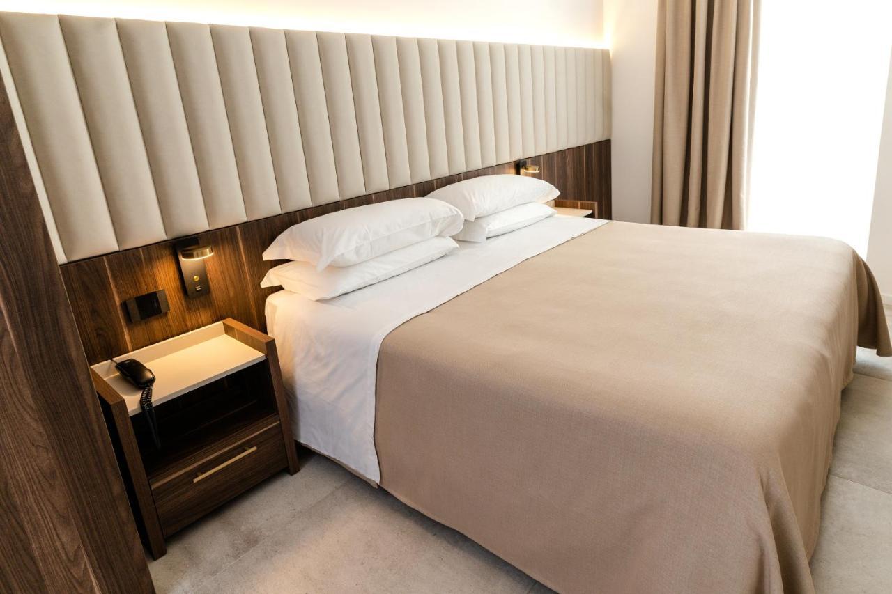 Hotel Falli Porto Cesareo Dış mekan fotoğraf
